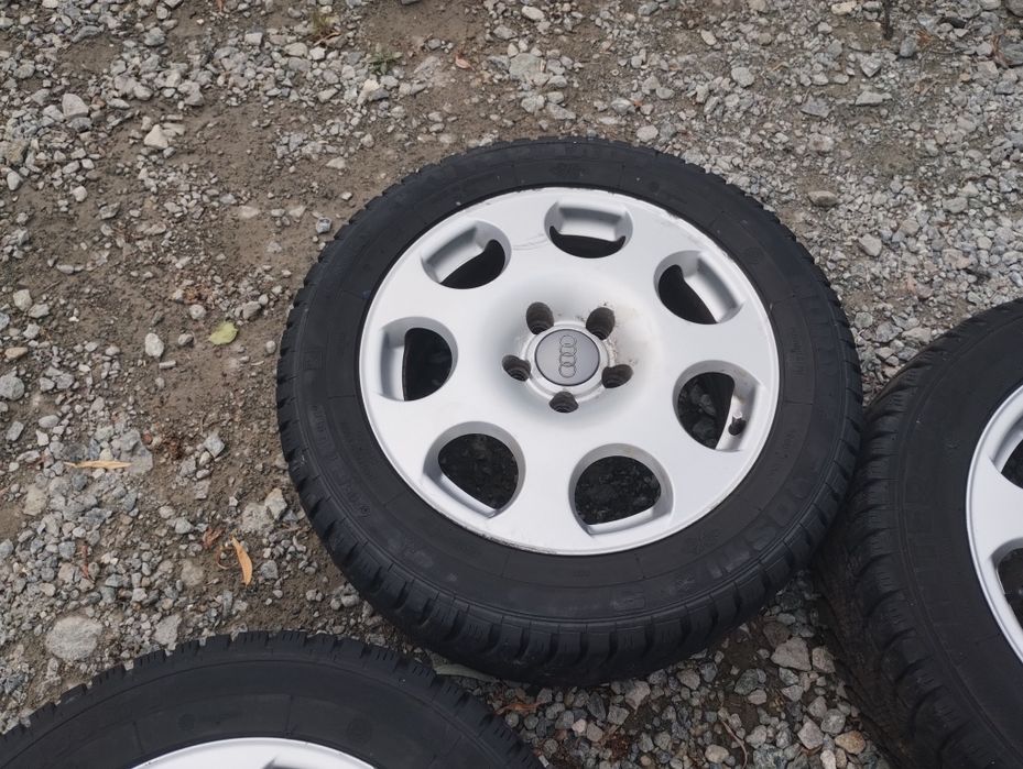 Koła zimowe 205/55/16 opony felgi 7J alufelgi audi a4 A6 a3 et42 8E0