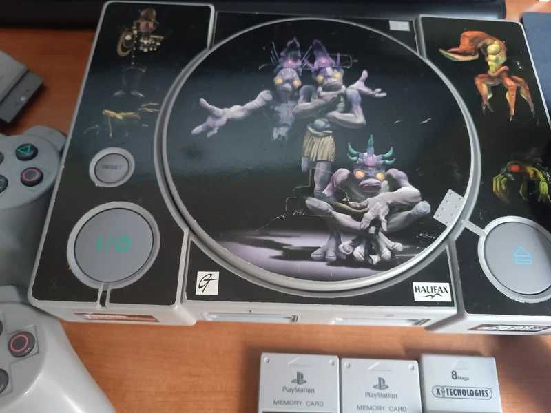 Playstation 1 - Personalizada e modificada