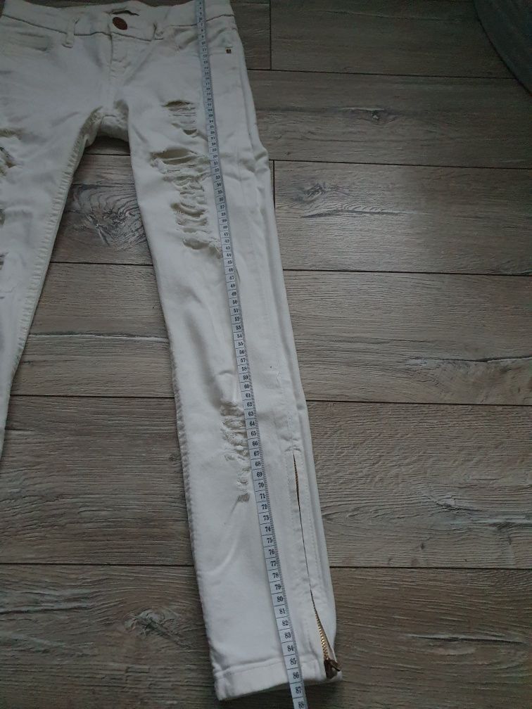 Spodnie przecierane Stradivarius XS
