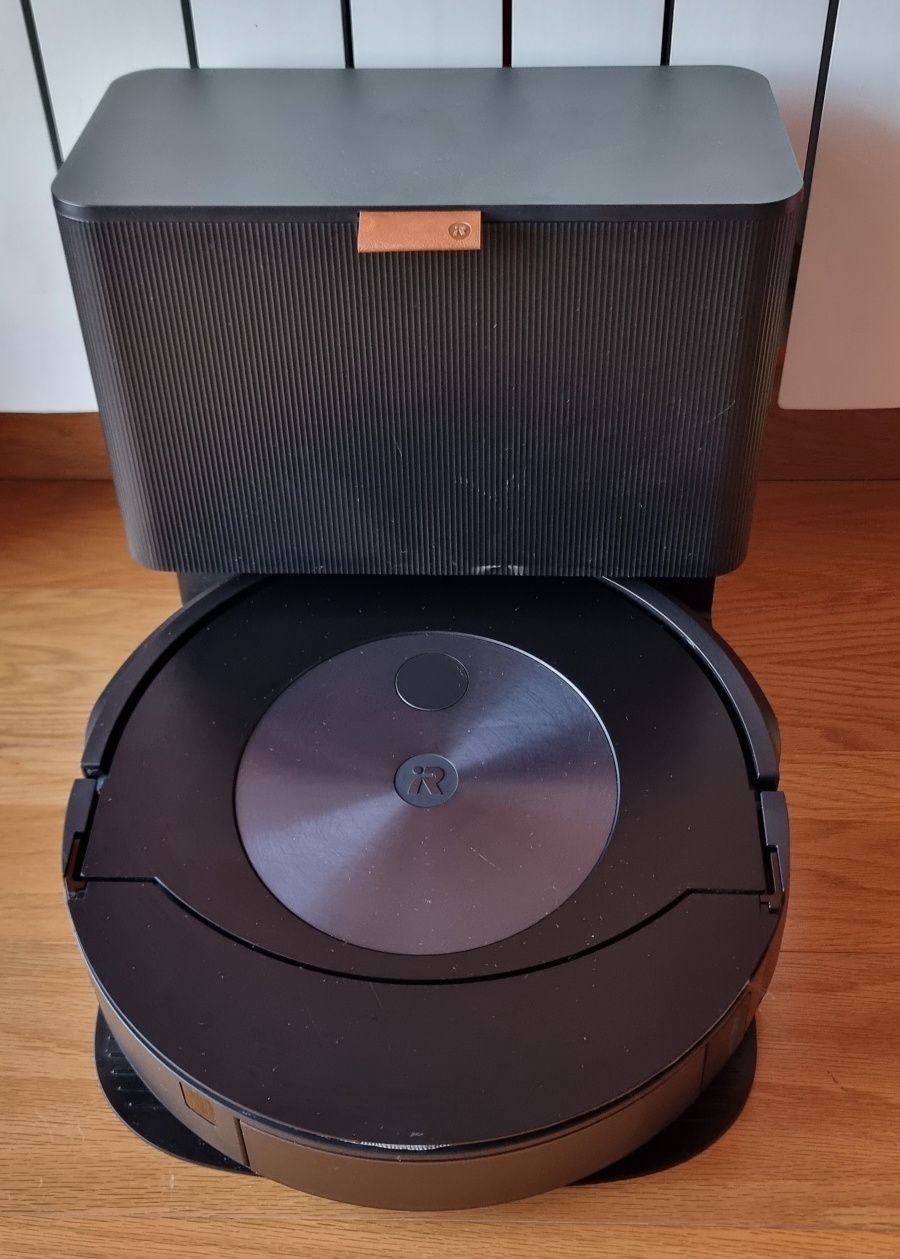 Robot roomba combo J7+ praticamente novo