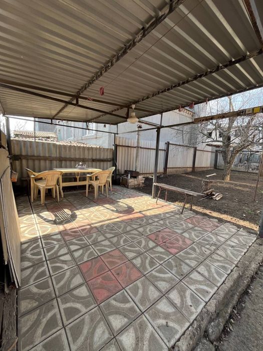 Сдам дом в аренду с гаражом и подвалом вулиця Лесі Українки