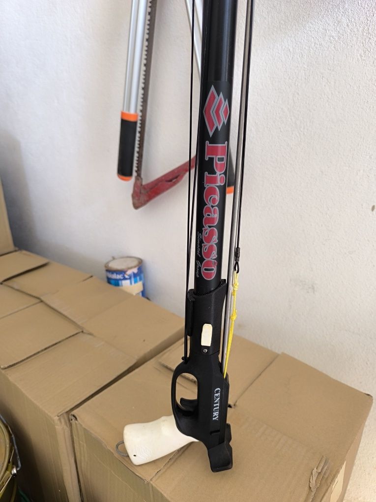 Material de caça sub