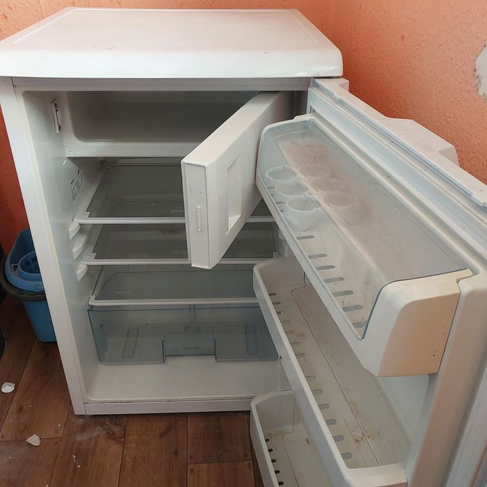 Lodowka Mała Beko