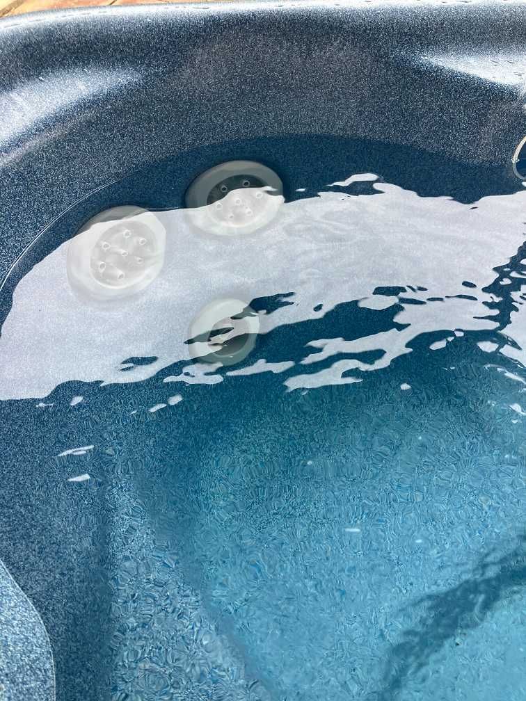 Jacuzzi spa ogrodowe HotSpring