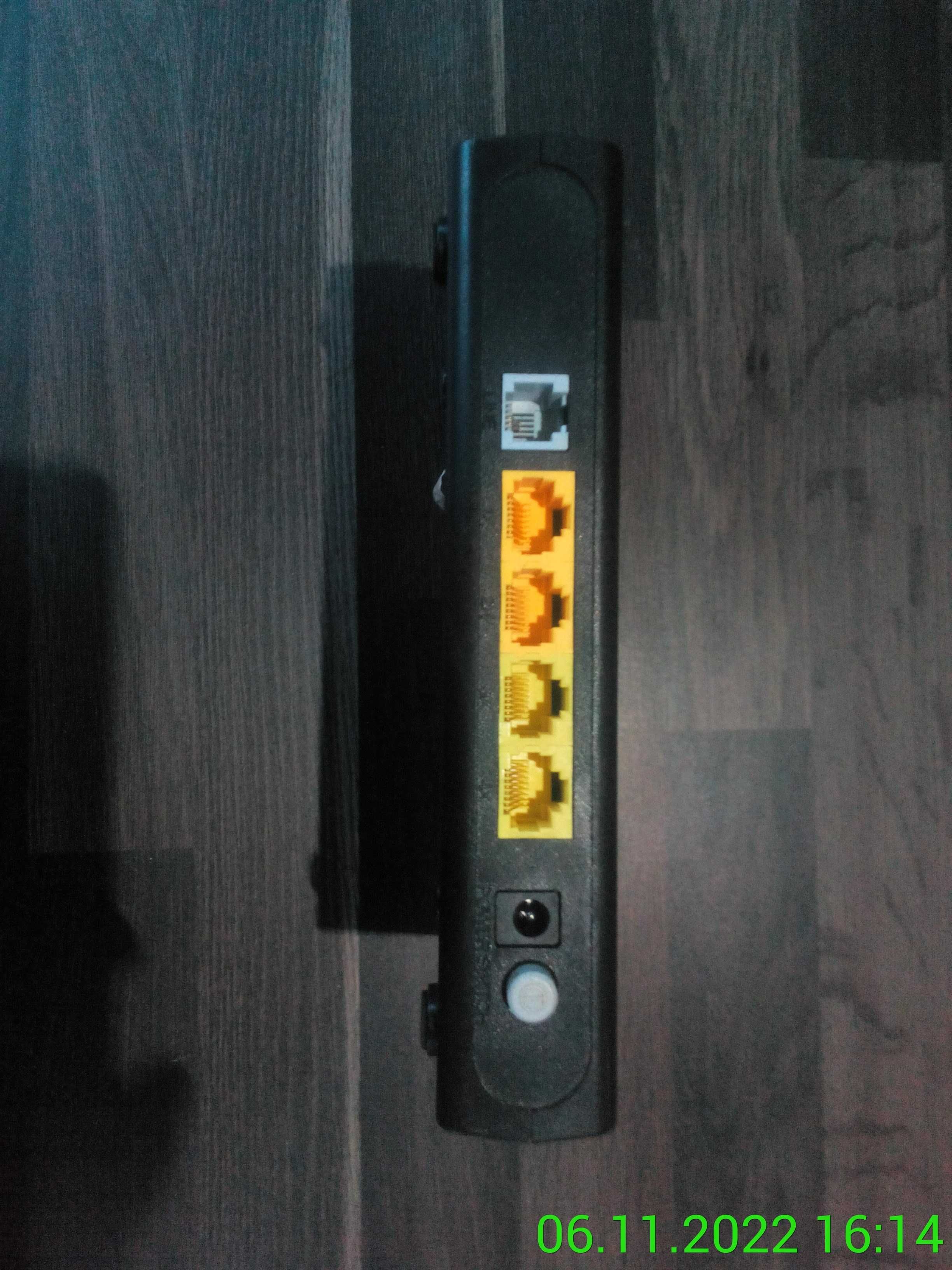 Модем D-Link DSL-2540U