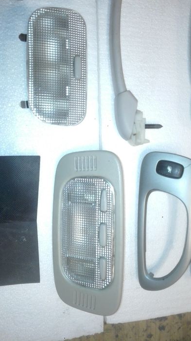 Peugeot 307sw części np. Lampki, rączki, podsufitki, ramki klamek popi