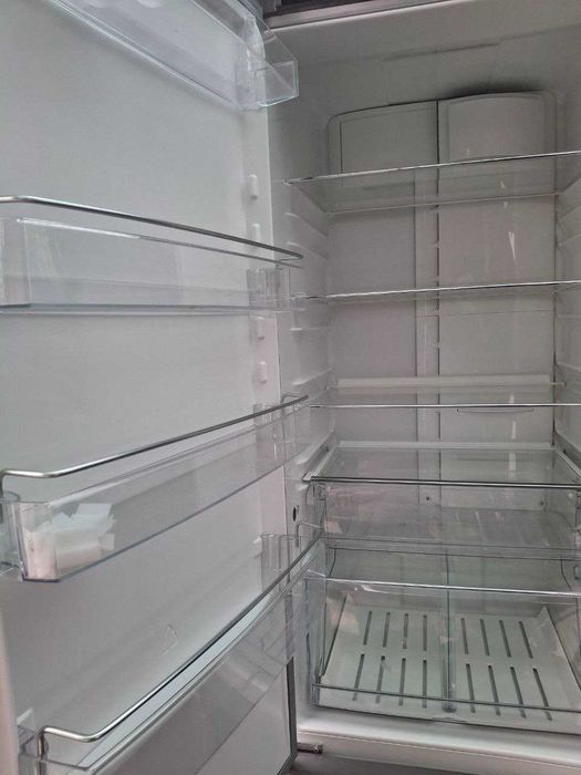 Холодильник б/в  IKEA 200/60/60 Металік  No Frost #07608