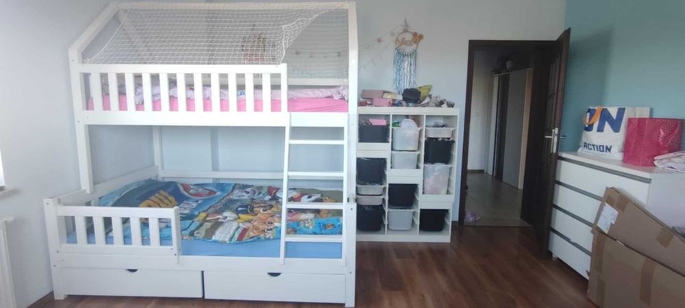 Łóżko dwupiętrowe