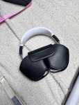 Airpods max złamane