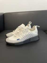 Оригінальні кроссовки Adidas NMD_R1 "Off White Grey" ID4714