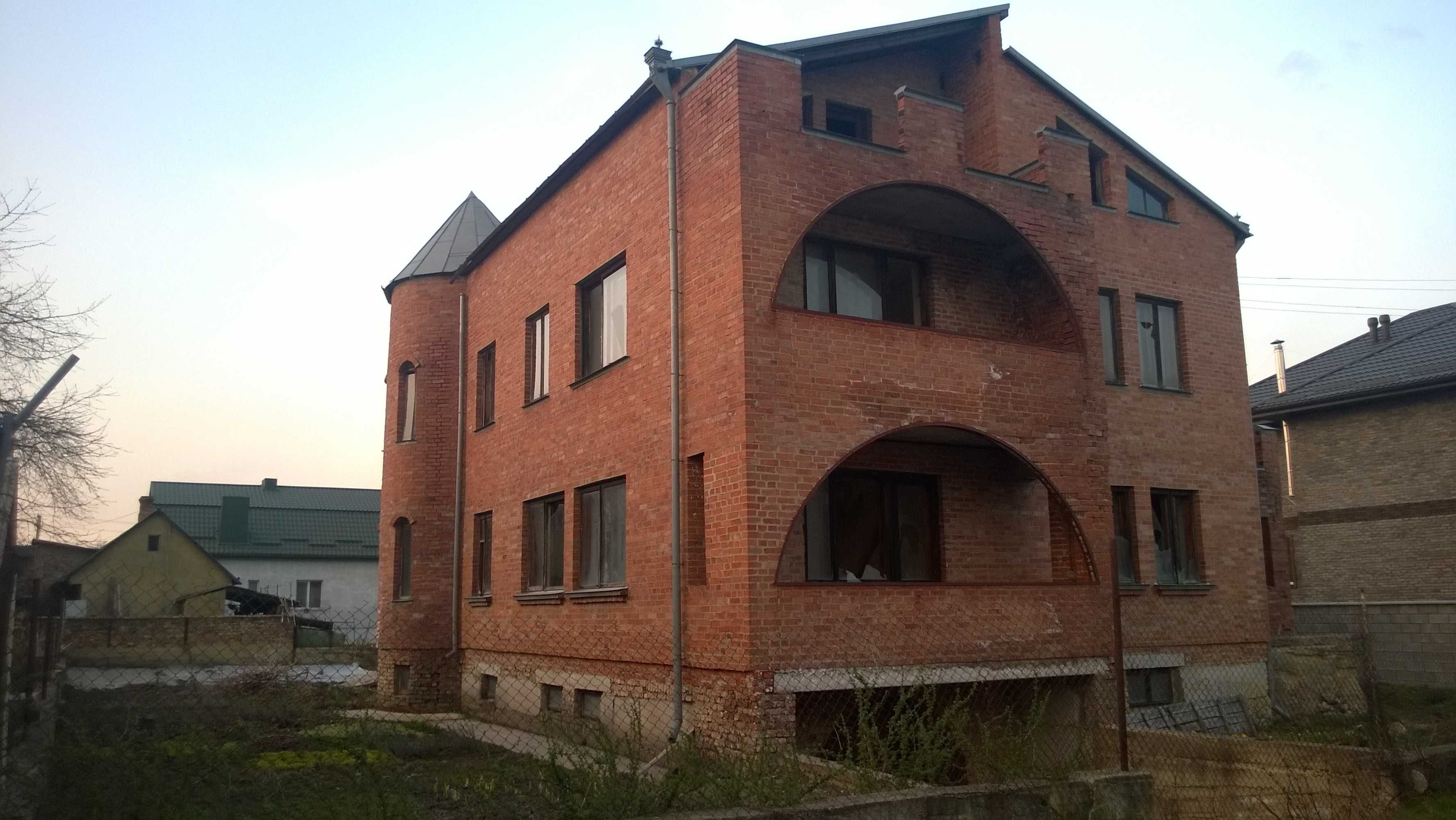 ПРОДАЖ. Будинок цегляний Здолбунів 2 (новобудова) 6 км - від Рівного
