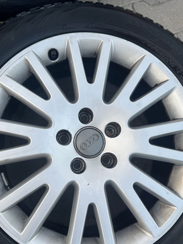 Felgi 5x112 od audi. 225/50 R17 w dobrym stanie