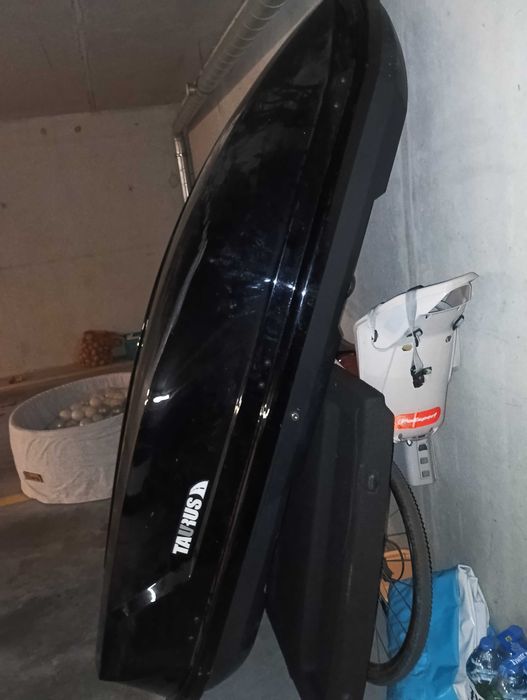 Bagażnik box dachowy Taurus Adventure 480 czarny połysk