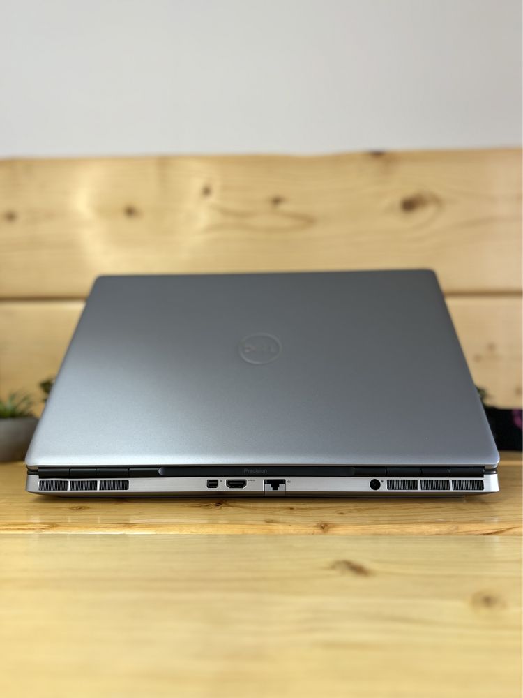 RTX 5000 16GB/Ноутбук Dell Precision 7550/i7-10875H/64GB/1TB/15.6"FHD