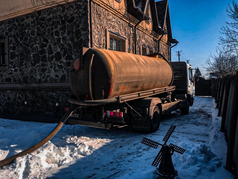 Послуги асенізатора, услуги ассенизатора, викачка ям