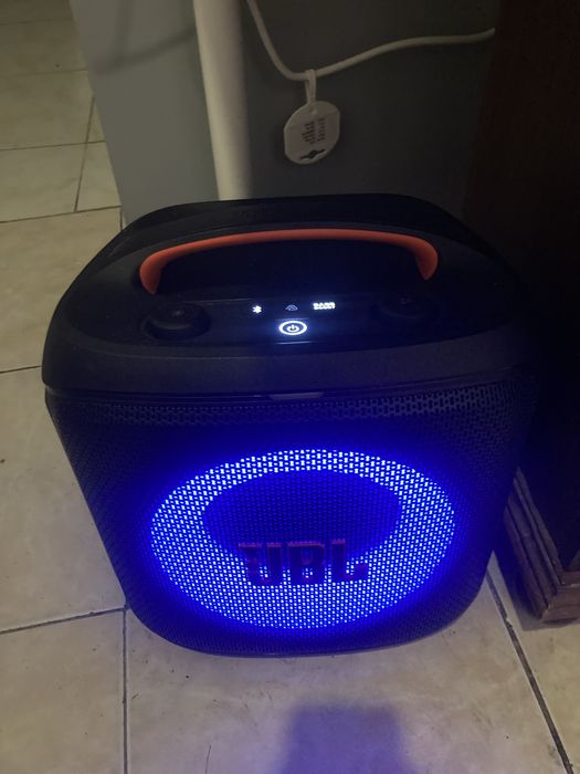 JBL PartyBox Encore Essential 2