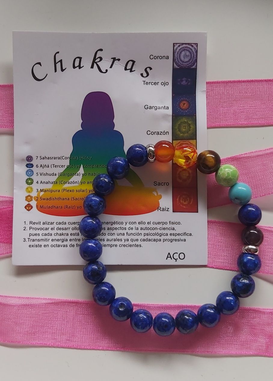 Pulseira elástica azul, com pedras naturais "7 chakras"