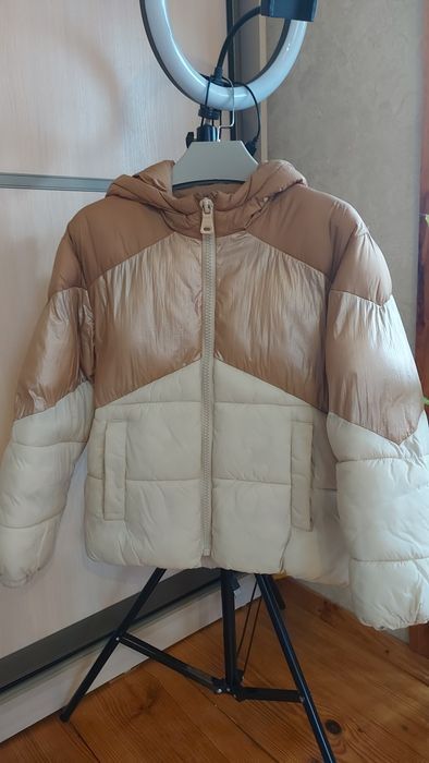 Куртка демі Zara 140