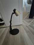 Lampa na biurko  szafkę