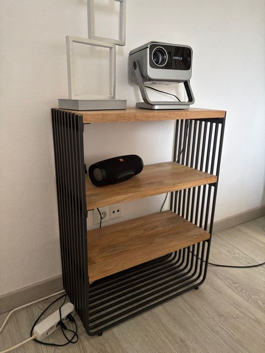 Móvel auxiliar de madeira e aço