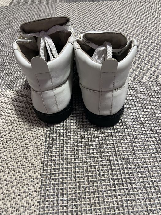 Balenciaga arena hight