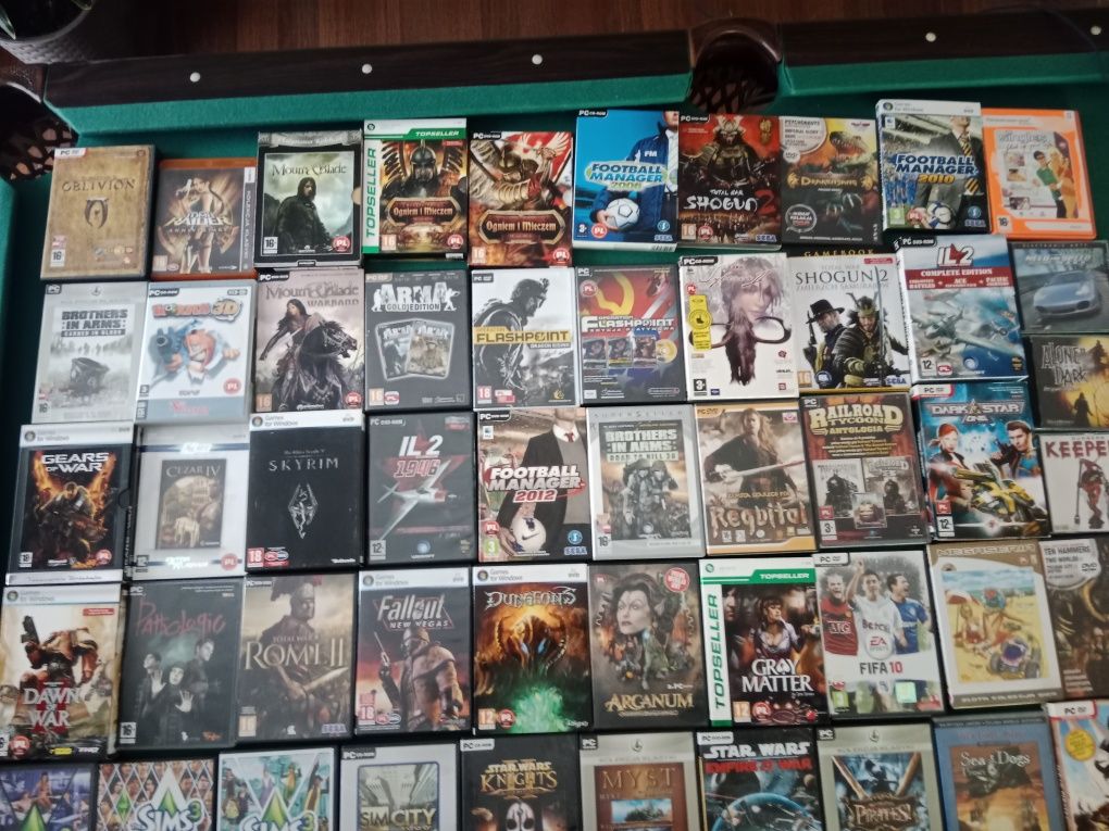 Stare gry pudełkowe na pc, im więcej kupisz tym taniej
