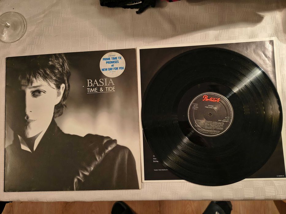 Winyl Basia - Time & Tide