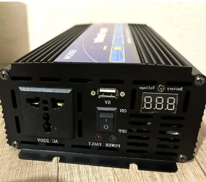 Продам перетворювач за 12v - 220w ціна 1350 грн