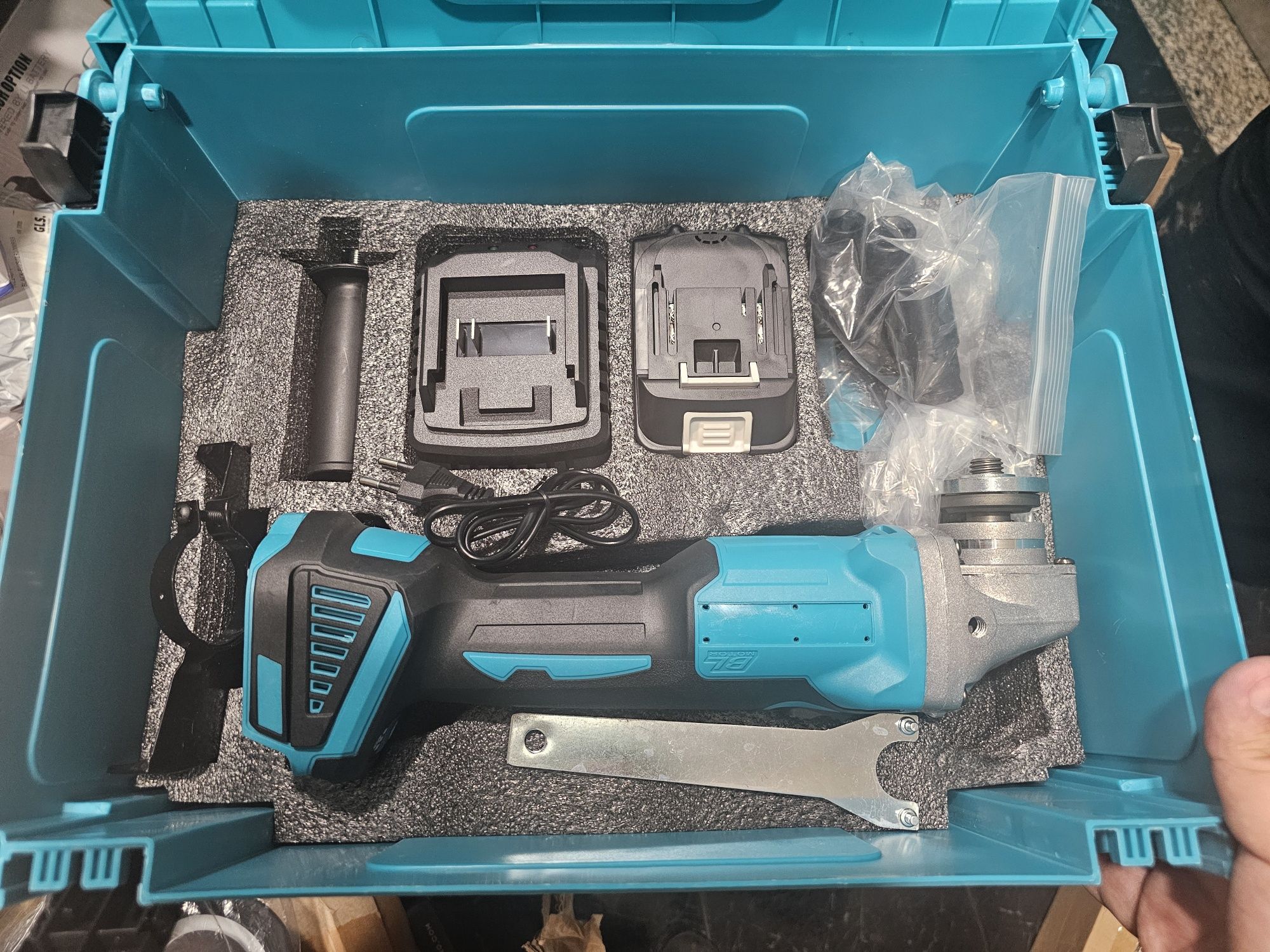 Conjunto de 3 maquinas ferramentas