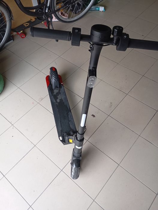 Hulajnoga elektryczna