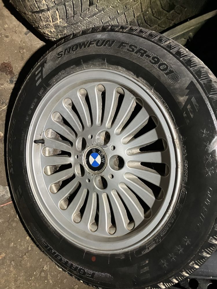 Sprzedam kola zimowe 16 cali bmw e39 Styling 33 .