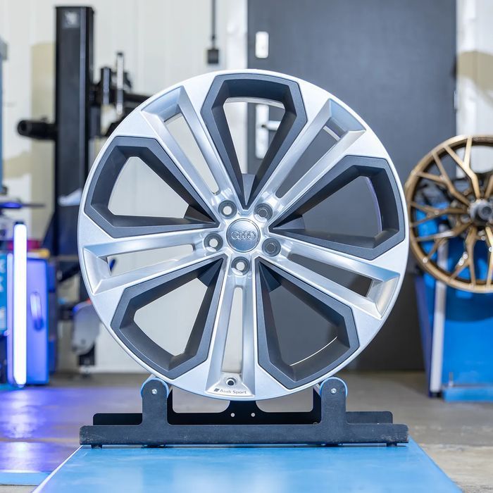 Felgi Audi 22 RS6 RS7 Q7 SQ7 Q8 SQ8 RSQ8 E-Tron