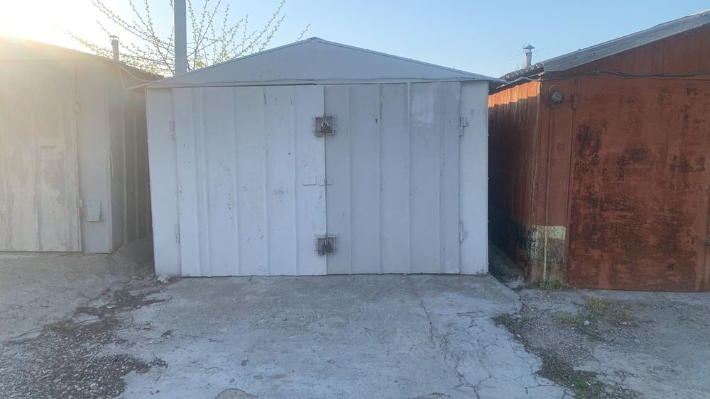 Металлический гараж