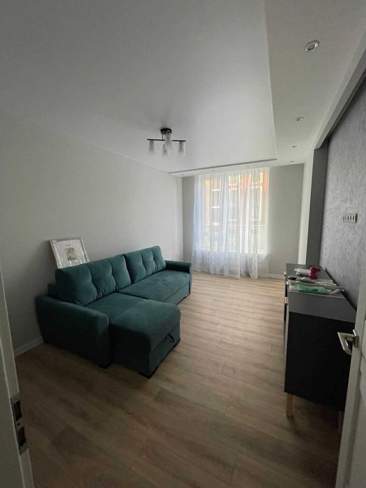 Оренда 3 кімнатної квартири в Новобудові