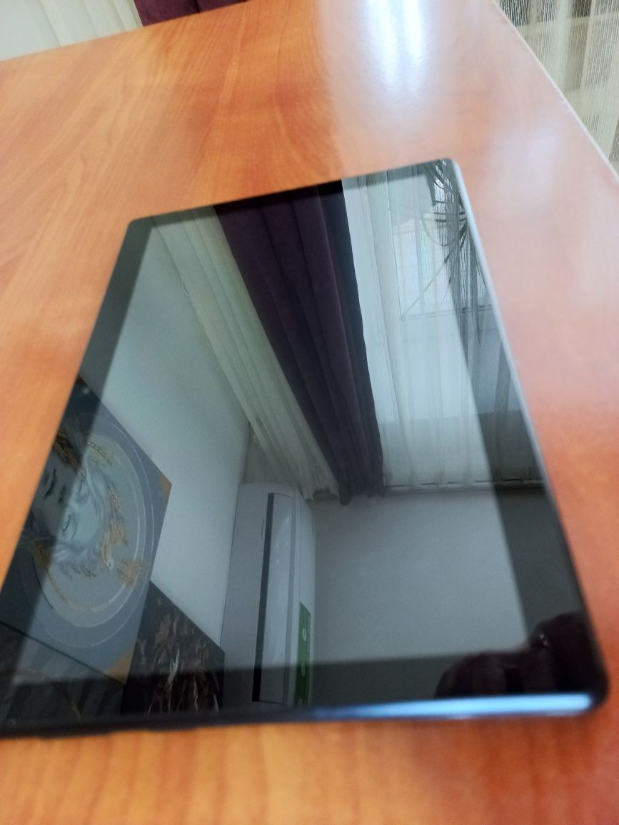 Планшет Lenovo Tab M10 TB-X505F 2/16GB Wi-Fi Стан нового