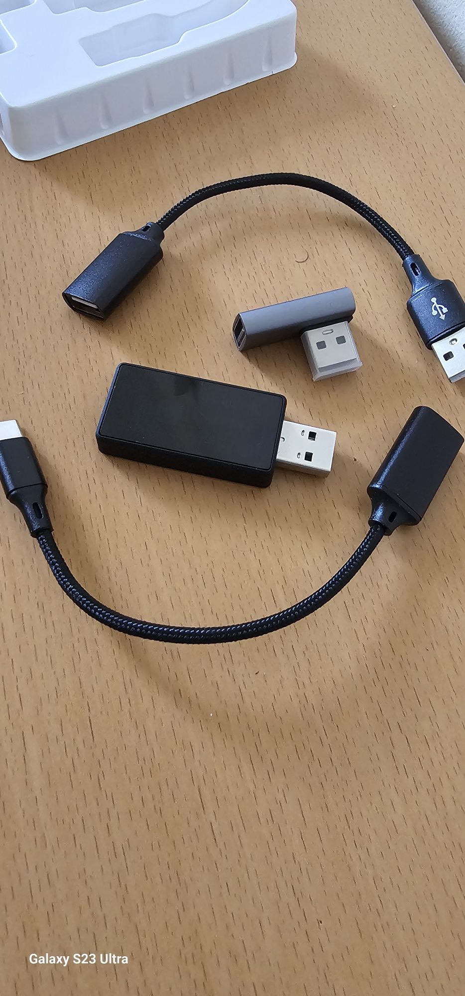 Car Play wireless adapter