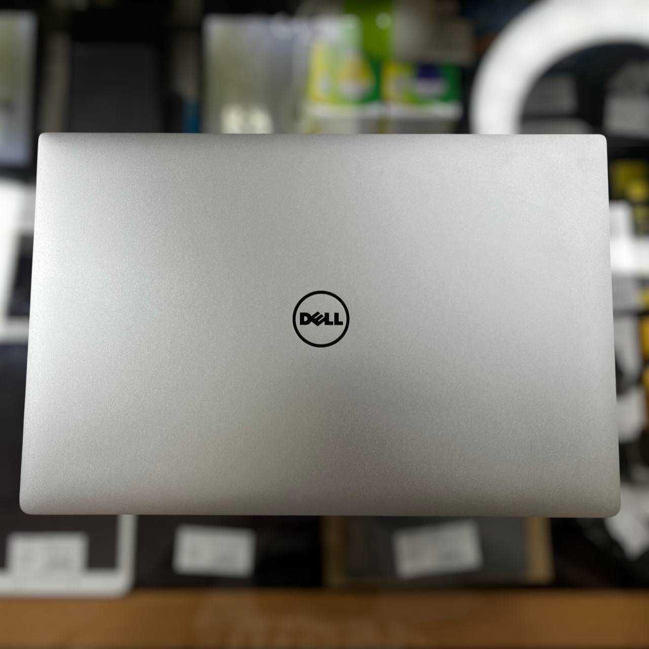 Ігровий DELL Precision 5520 FHD IPS Xeon E3 16RAM 512SSD Nvidia 4GB