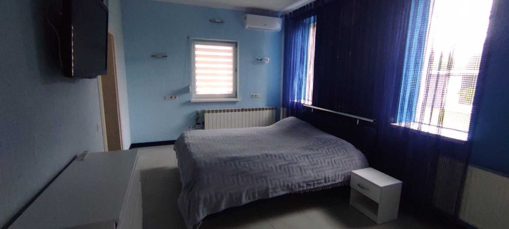 Оренда будинку с генератором та укриттям в с. Проців, 200 м.кв.