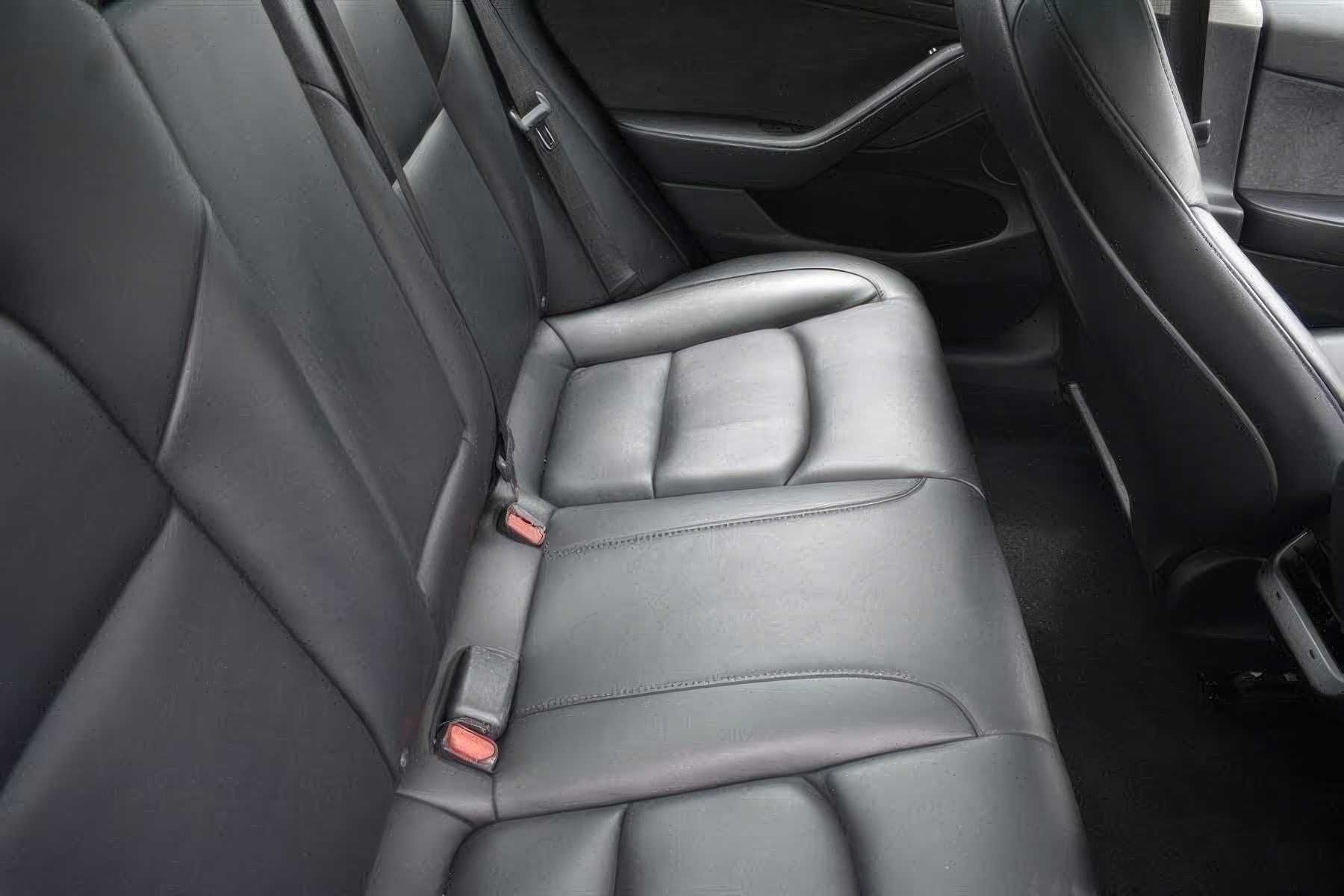 Tesla Model 3  2023