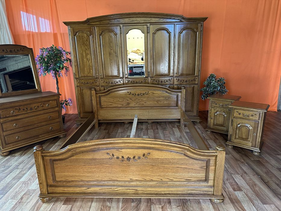 Дубова спальня з Німеччини