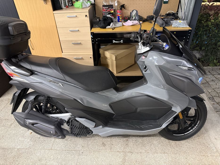 Sym Jet X 125 apenas 4500km