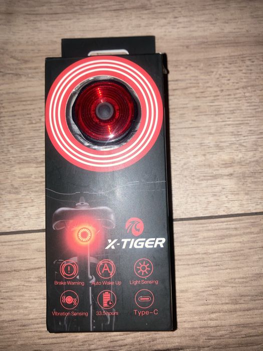Велосипедний задній ліхтар X-TIGER