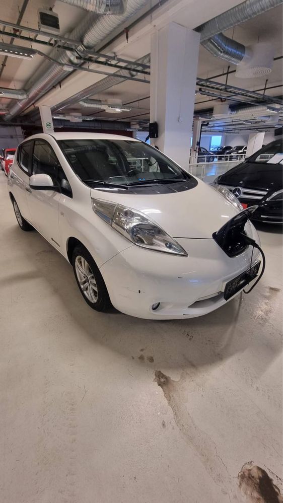 Аренда Nissan Leaf 200 км запас хода