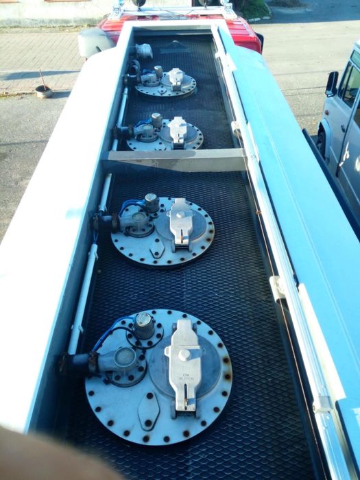 Stokota volvo cysterna paliwowa adr