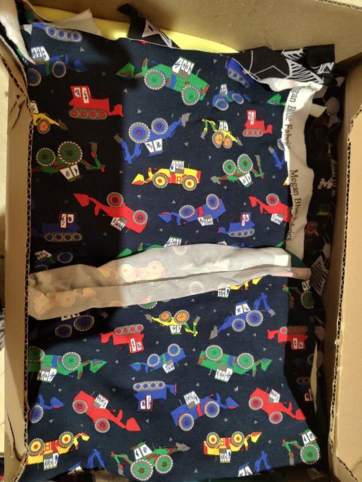 Karton ścinek materiały dresówka jersey Minecraft  koparki