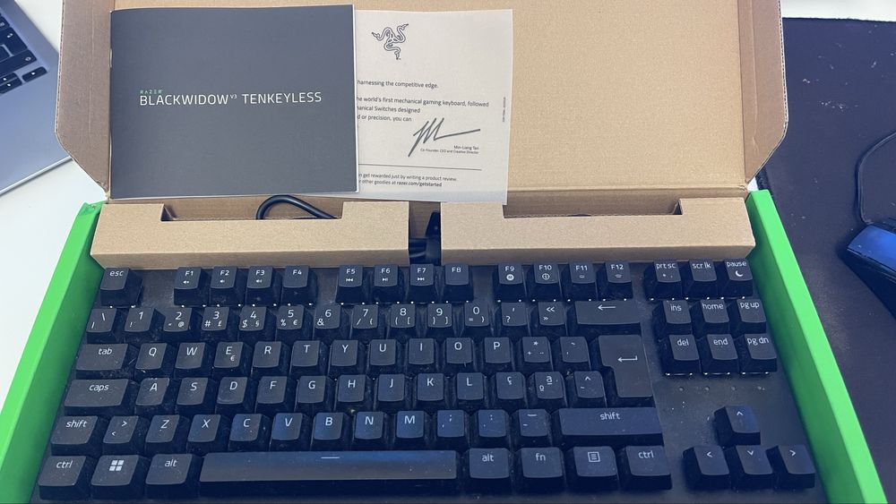 Teclado Razer Blackwidow V3 TKL