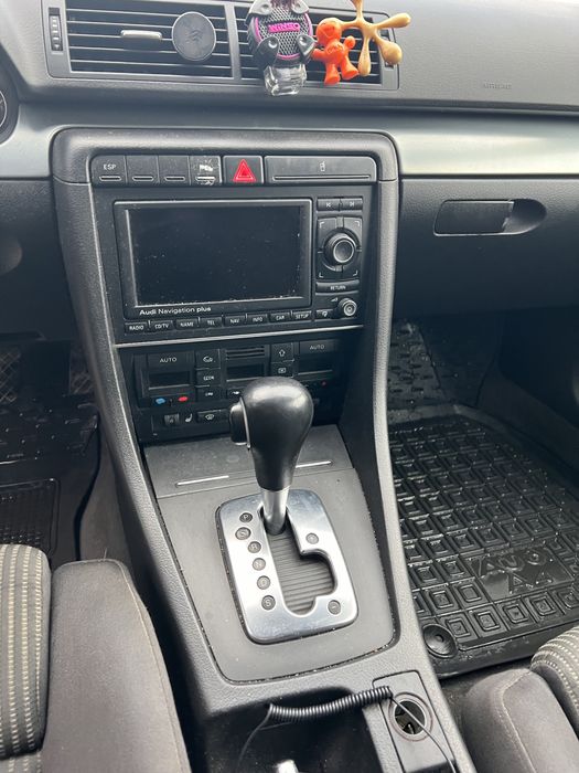 Продам ауді а4 б7