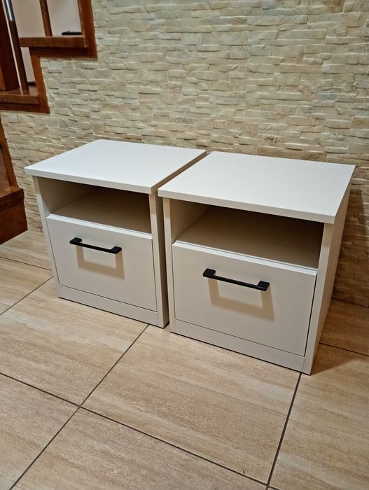 Stoliki nocne szafki Nowe komplet kolor szampan