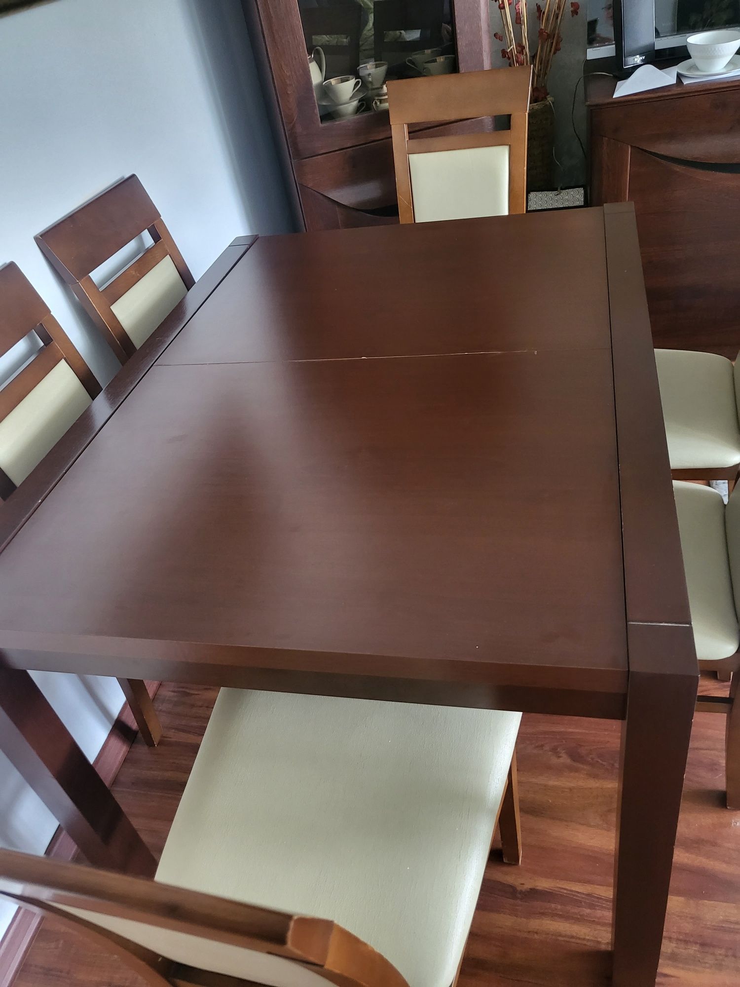 Zestaw Stół +6 krzeseł