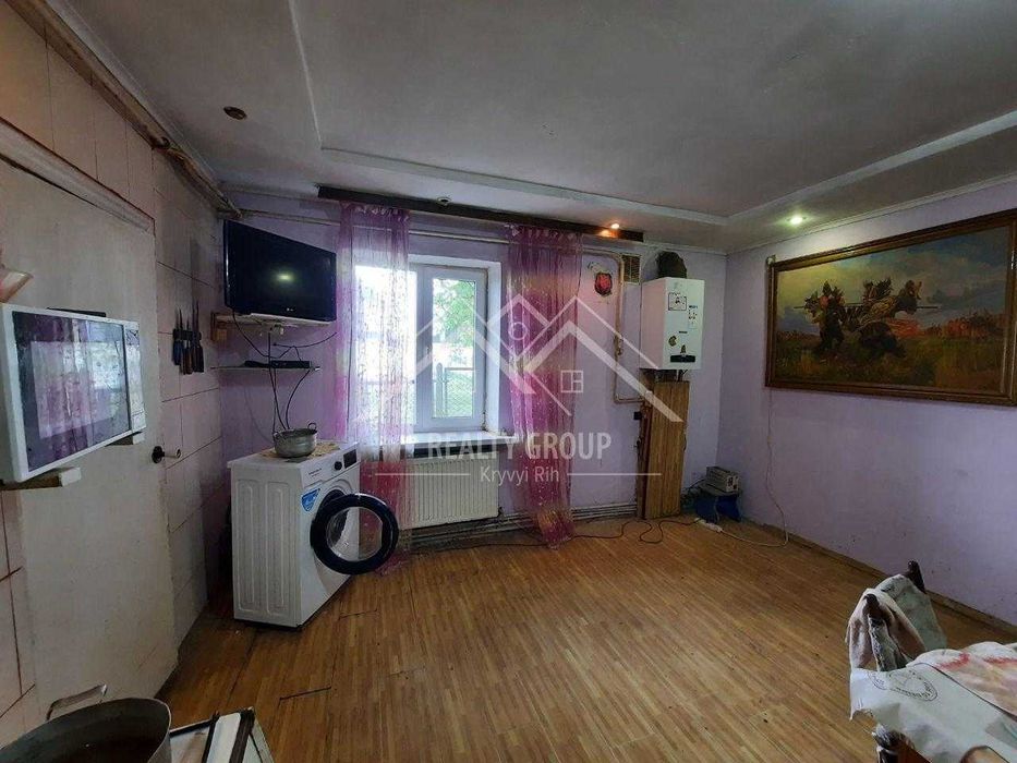 Продається двоповерховий будинок в Інгулецькому районі (Широка дача)